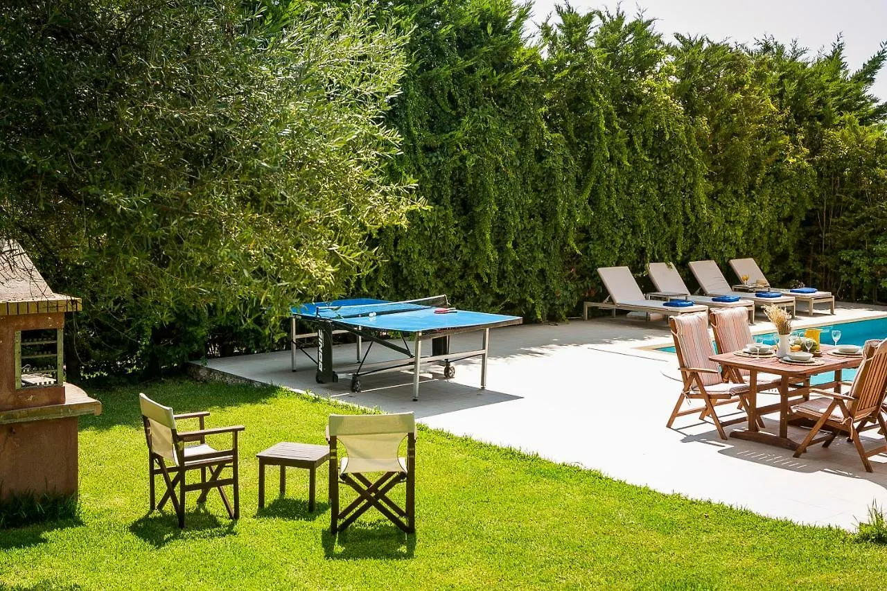 Thelxis Villa Lourdata